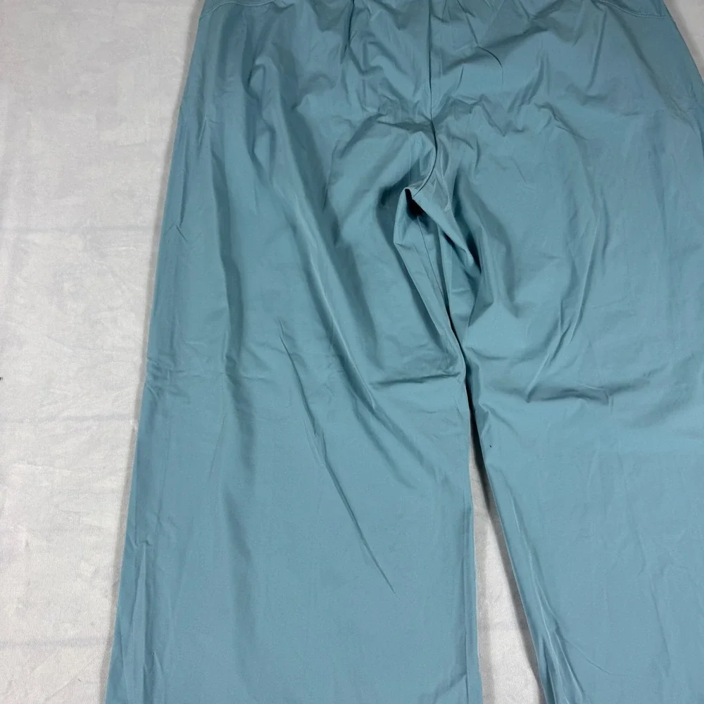 NWT Nike Dri-Fit Bliss Womens Trouser Pants Light Blue Pleated‎ Wide Leg Size XL